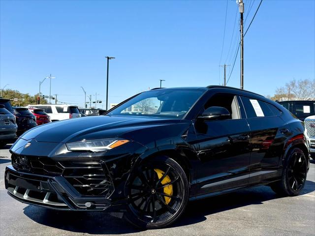 used 2020 Lamborghini Urus car, priced at $179,991