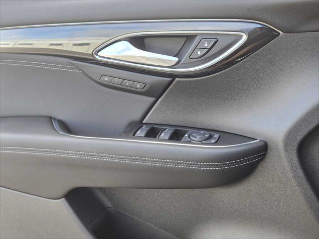 new 2025 Buick Envision car, priced at $39,740