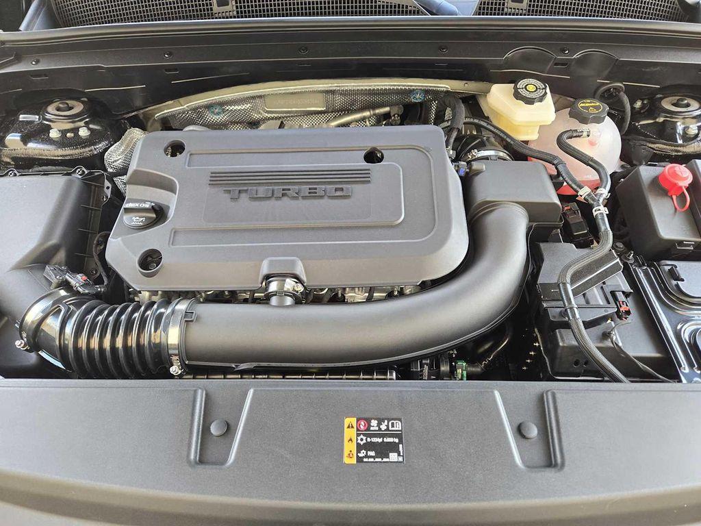 new 2025 Buick Envision car, priced at $39,740