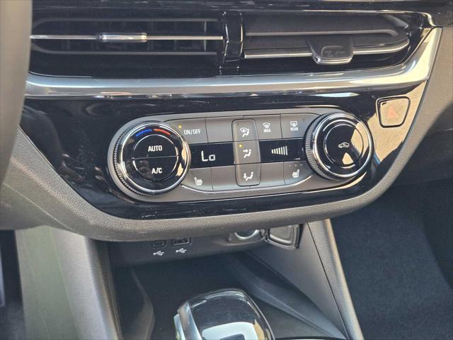 new 2025 Buick Envista car, priced at $29,970
