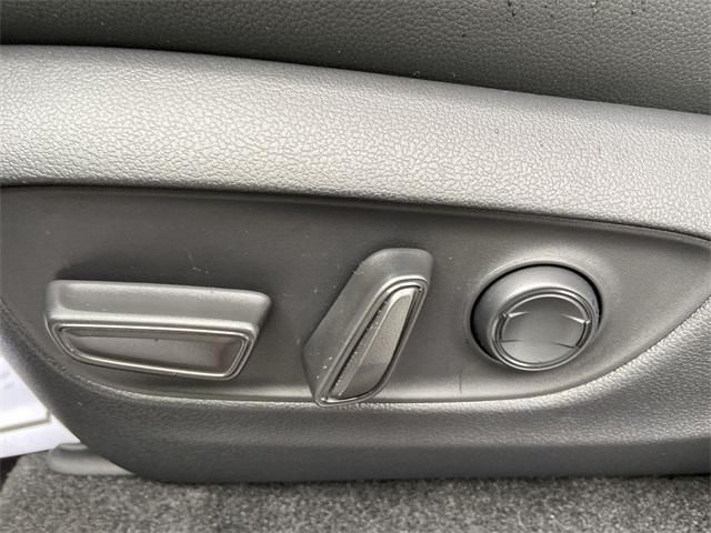 new 2025 Toyota Land Cruiser car