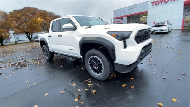 new 2024 Toyota Tacoma Hybrid car