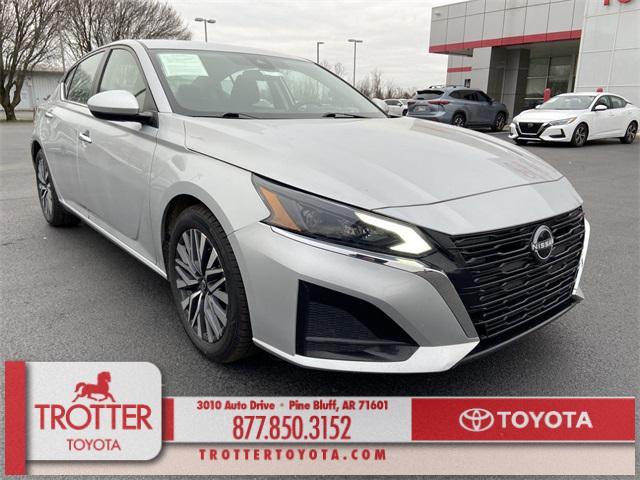 used 2023 Nissan Altima car, priced at $20,495