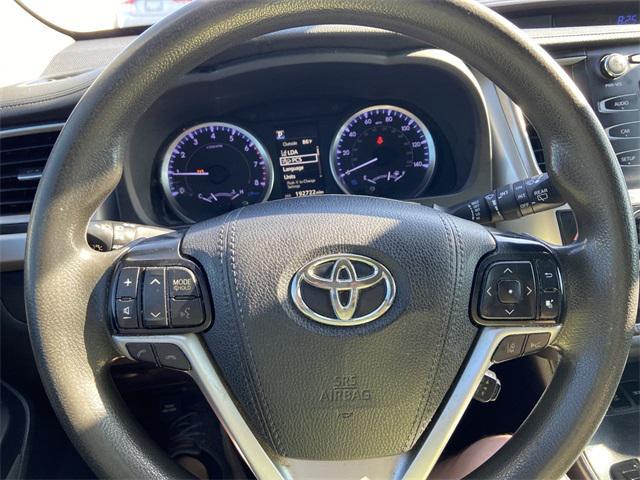 used 2019 Toyota Highlander car, priced at $16,495