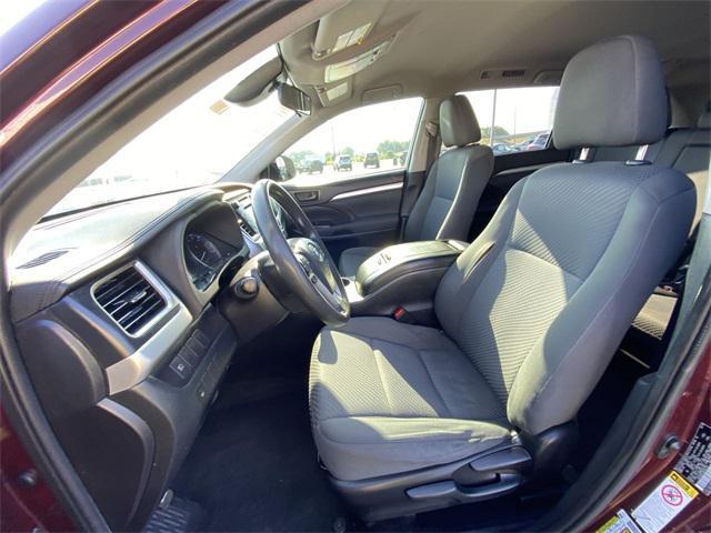 used 2019 Toyota Highlander car, priced at $16,495