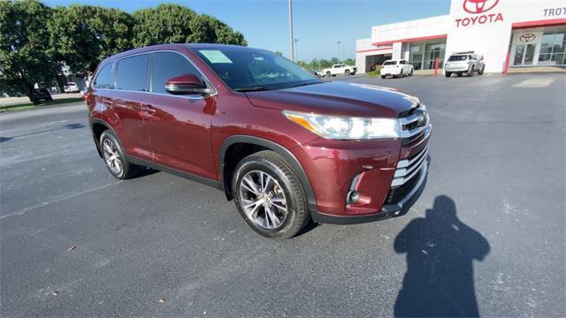 used 2019 Toyota Highlander car, priced at $16,495