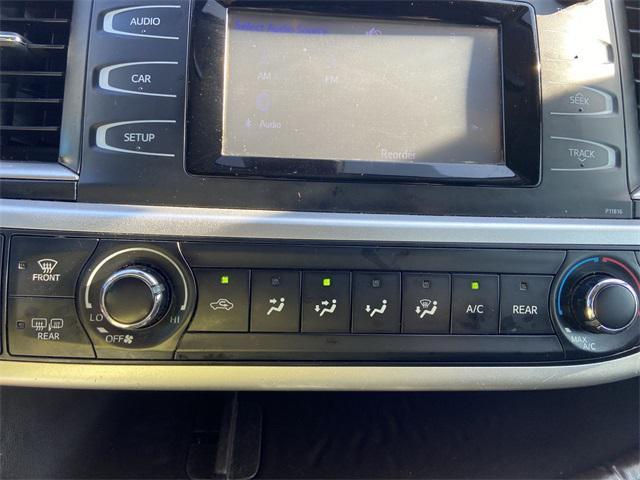 used 2019 Toyota Highlander car, priced at $16,495
