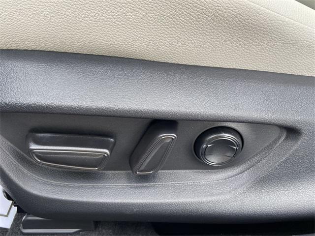 new 2025 Toyota Camry car
