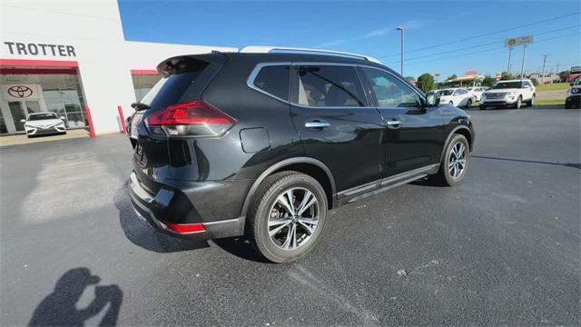 used 2018 Nissan Rogue car, priced at $15,995