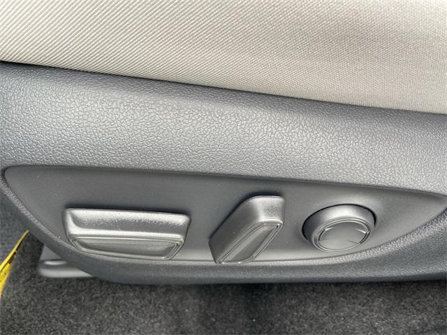 new 2025 Toyota RAV4 car