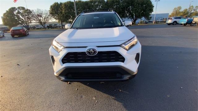 new 2024 Toyota RAV4 car