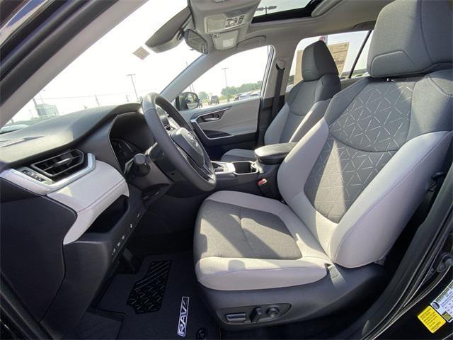 new 2025 Toyota RAV4 car