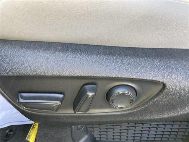 new 2025 Toyota Sienna car