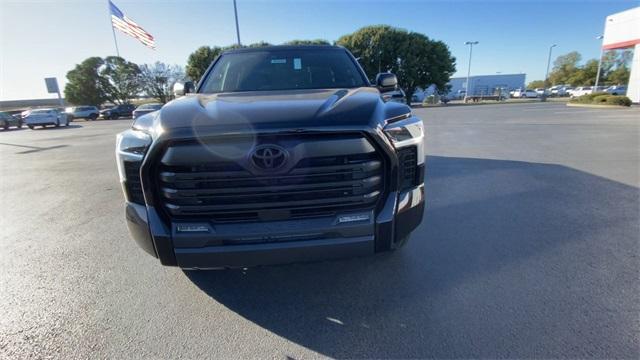 new 2025 Toyota Tundra car