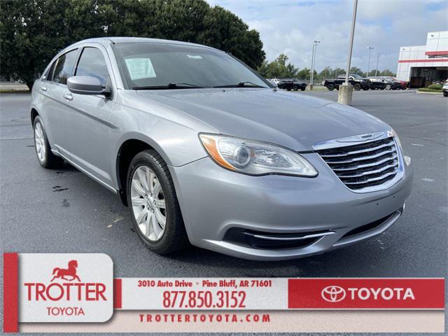 used 2013 Chrysler 200 car, priced at $4,995