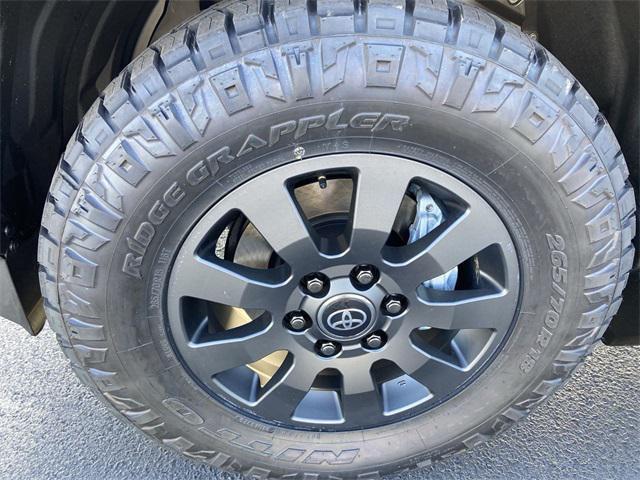 new 2025 Toyota Land Cruiser car