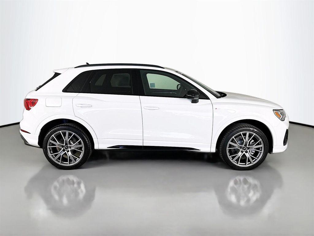 new 2025 Audi Q3 car, priced at $47,995
