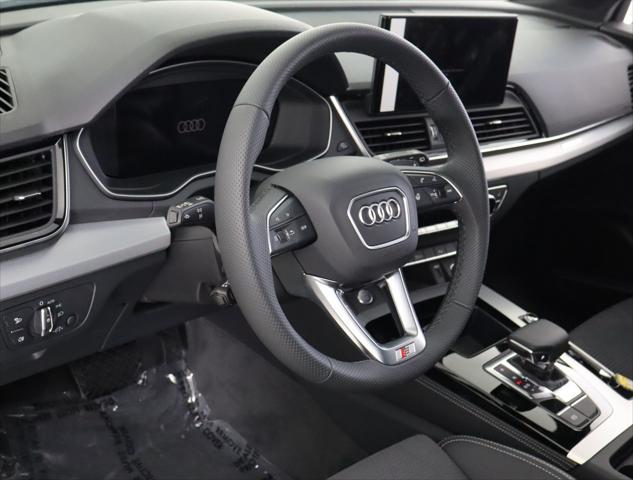 new 2024 Audi Q5 car, priced at $70,100