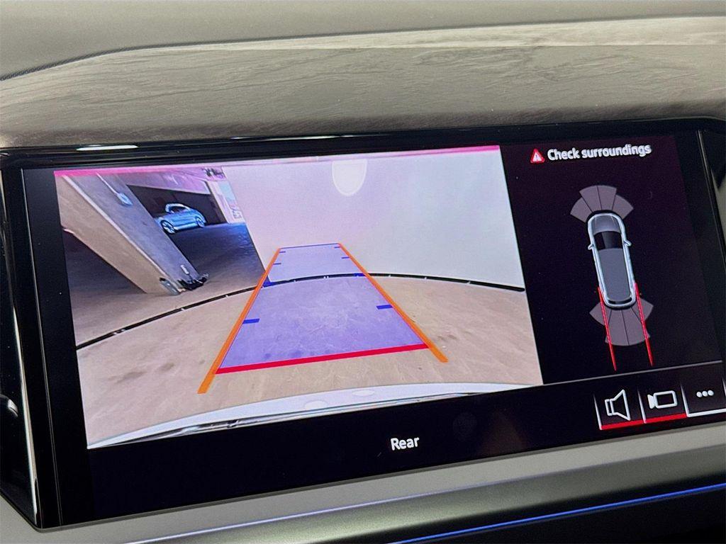 new 2025 Audi Q4 e-tron car