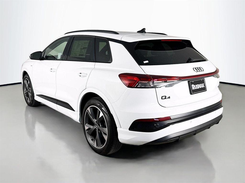 new 2025 Audi Q4 e-tron car