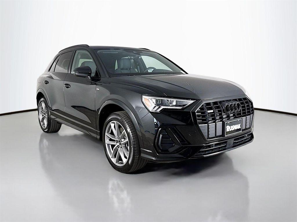 new 2025 Audi Q3 car, priced at $43,930