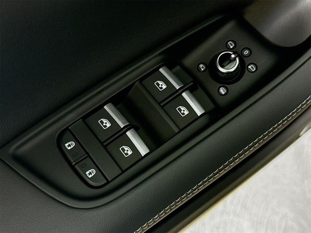 used 2025 Audi Q7 car, priced at $53,595