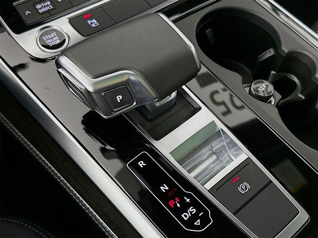 used 2025 Audi Q7 car, priced at $53,595