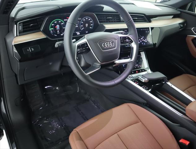 new 2024 Audi Q8 car, priced at $86,120