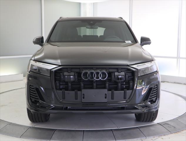 new 2025 Audi Q7 car, priced at $72,120