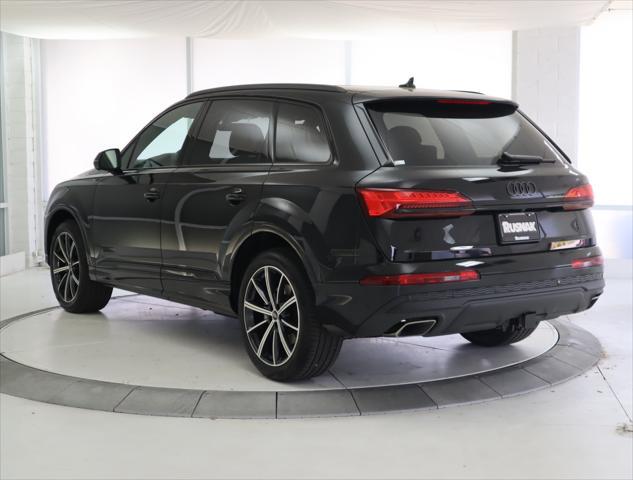 new 2025 Audi Q7 car, priced at $72,120