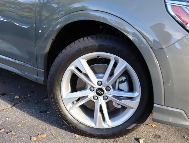 new 2024 Audi Q3 car, priced at $47,920