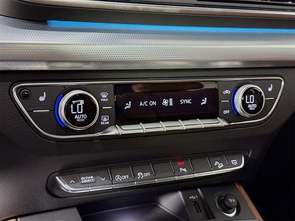 new 2025 Audi Q5 car, priced at $62,510