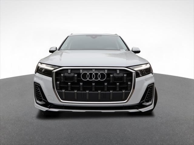 new 2025 Audi Q7 car, priced at $68,690