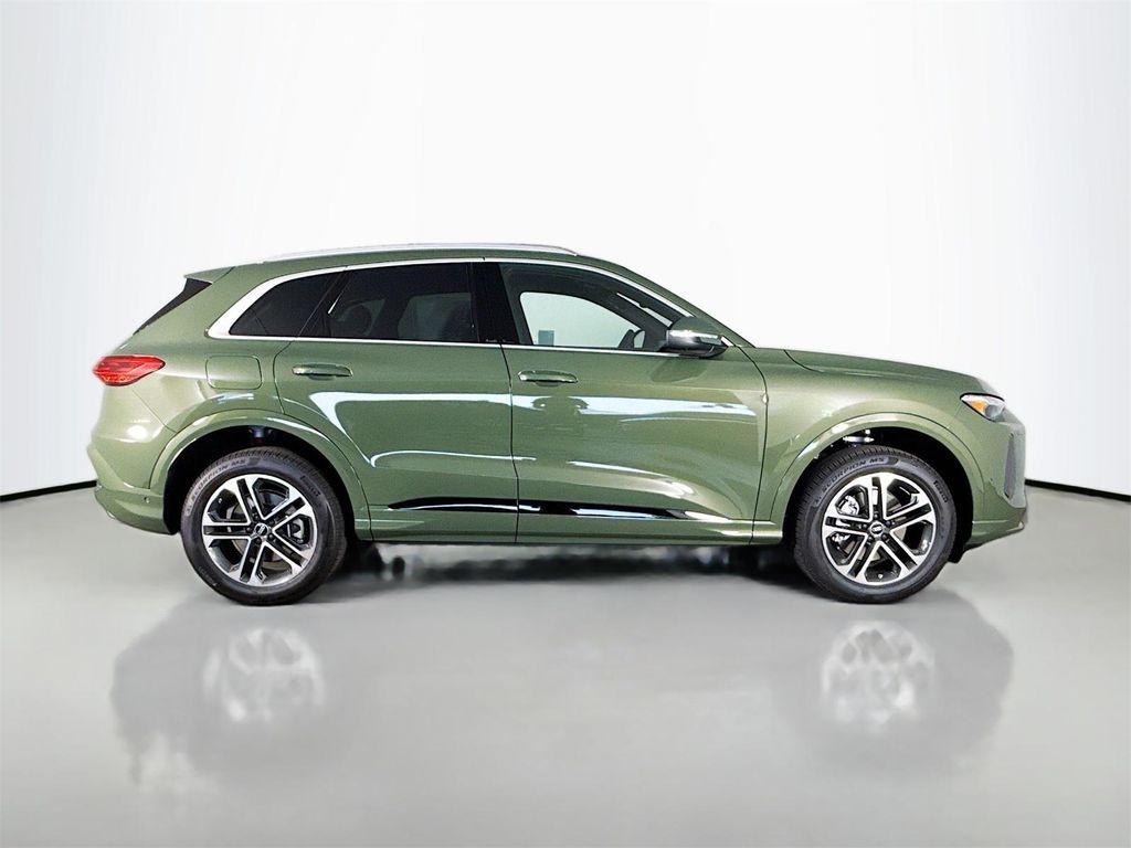 new 2025 Audi Q5 car, priced at $59,490