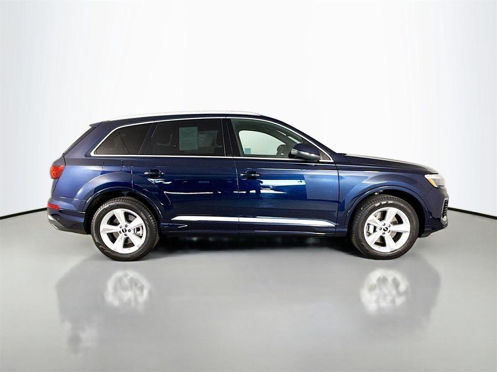used 2025 Audi Q7 car, priced at $51,595