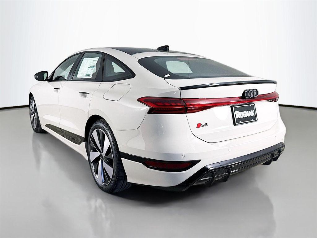 new 2025 Audi S6 e-tron car