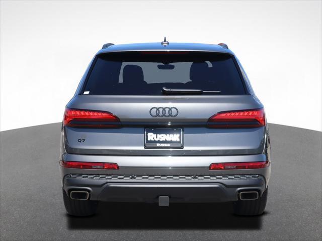 new 2025 Audi Q7 car, priced at $72,120