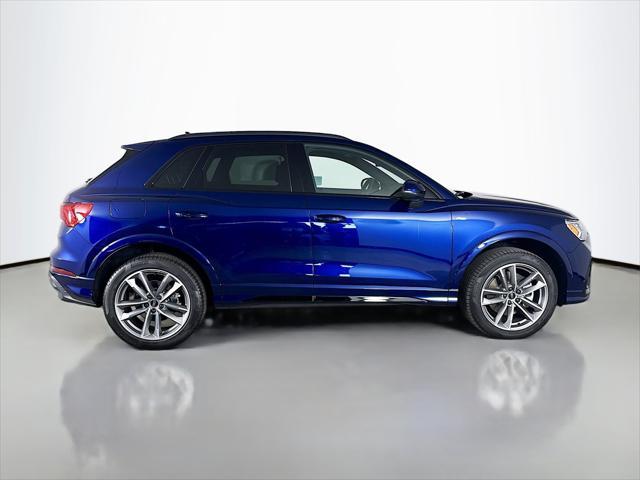new 2025 Audi Q3 car, priced at $45,785