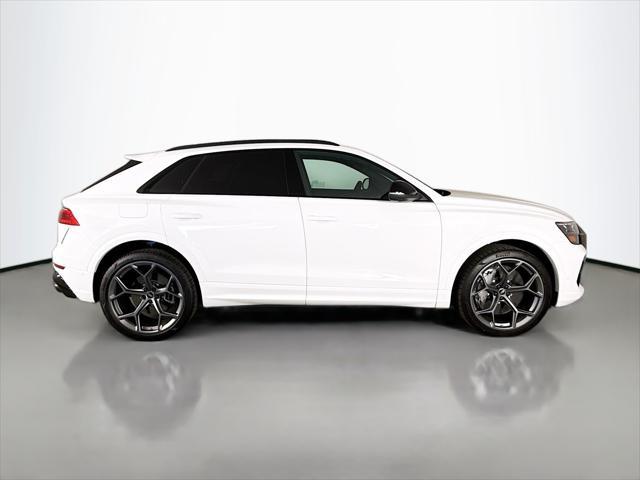 new 2025 Audi RS Q8 car, priced at $157,795