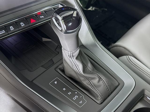 new 2025 Audi Q3 car, priced at $46,065