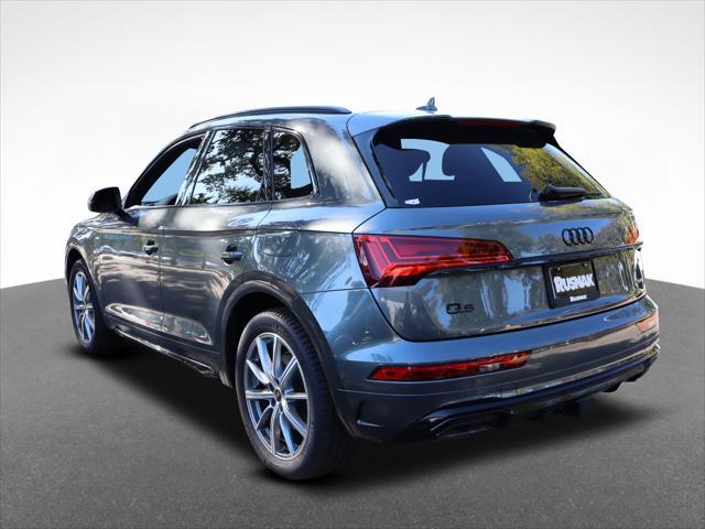 new 2024 Audi Q5 car, priced at $70,100