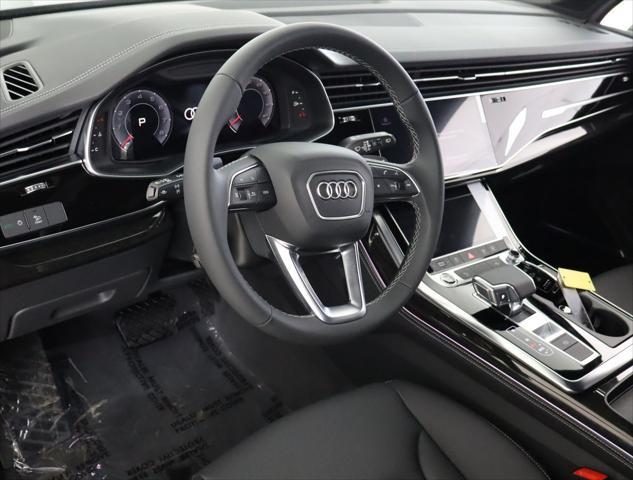 new 2025 Audi Q7 car, priced at $77,520