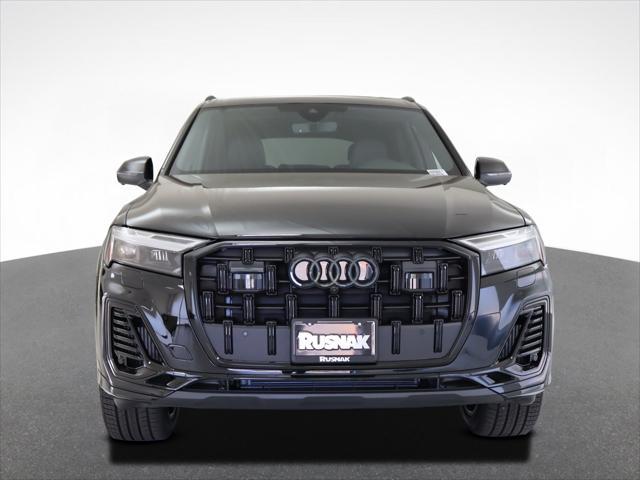 new 2025 Audi Q7 car, priced at $77,520