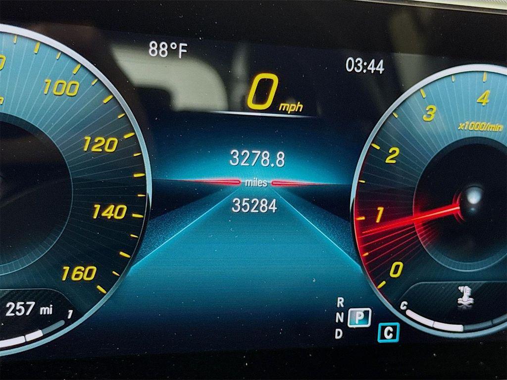 used 2022 Mercedes-Benz GLB 250 car, priced at $25,995