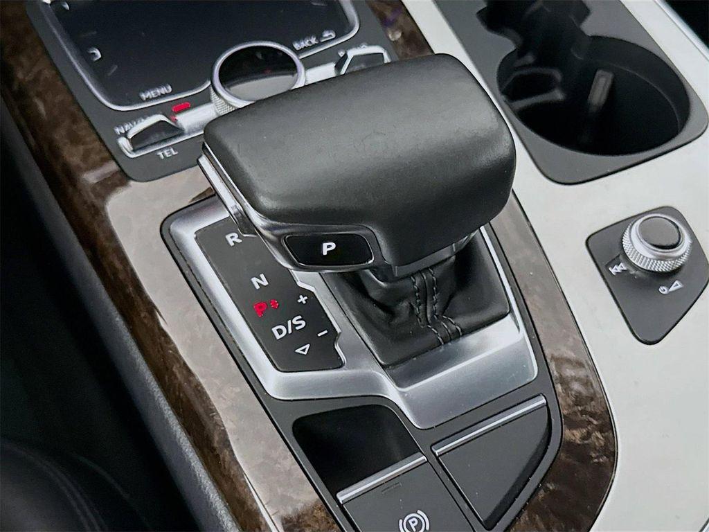 used 2019 Audi Q7 car, priced at $18,595