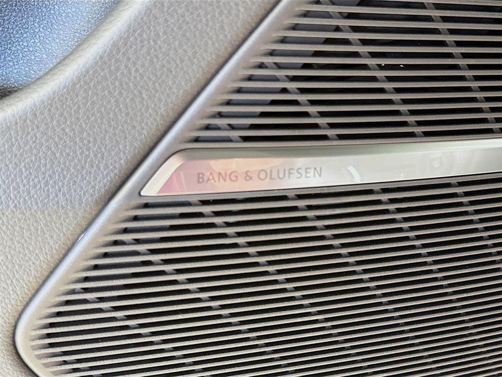 new 2025 Audi RS Q8 car, priced at $146,040