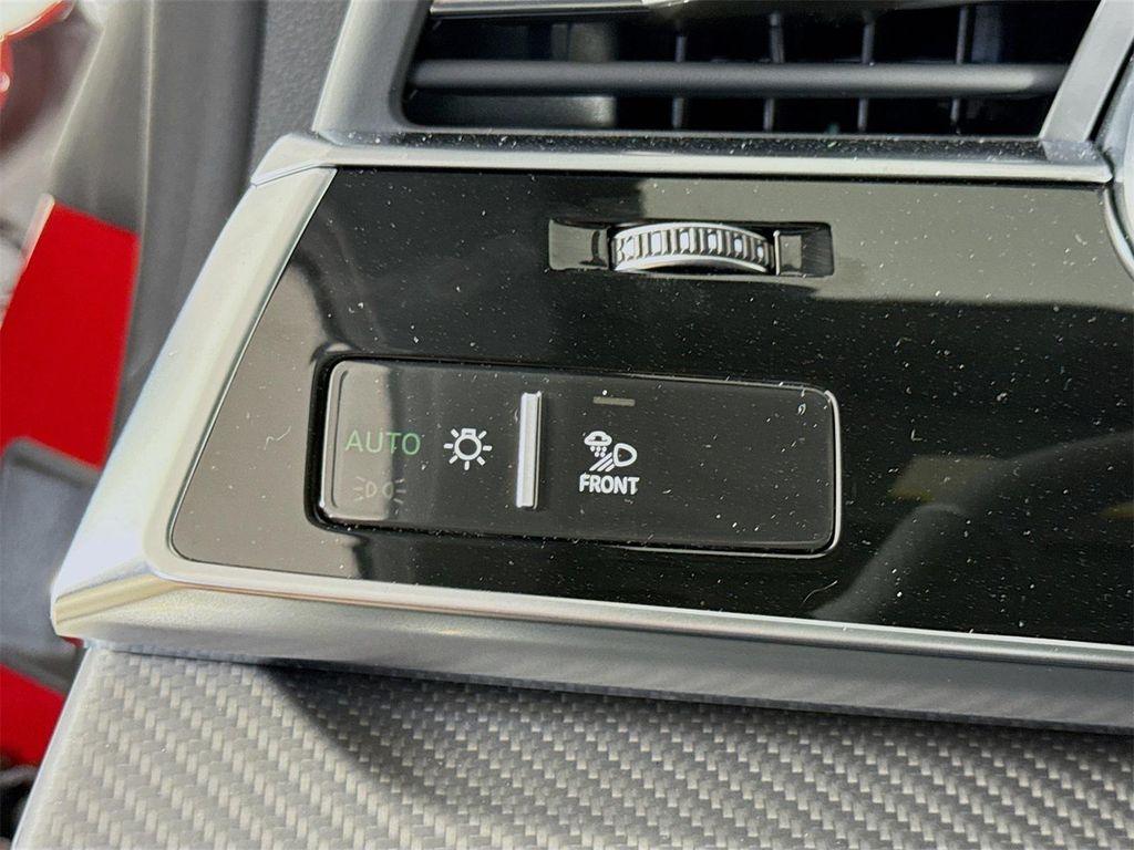 new 2025 Audi RS Q8 car, priced at $146,040