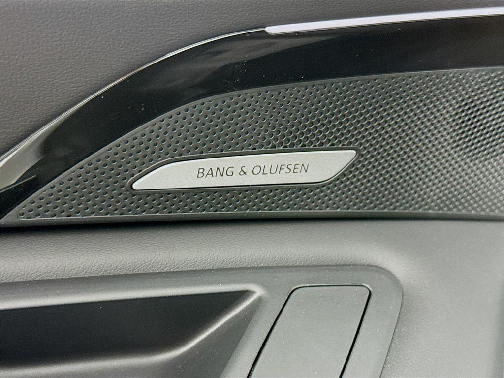 new 2025 Audi Q5 car, priced at $60,290