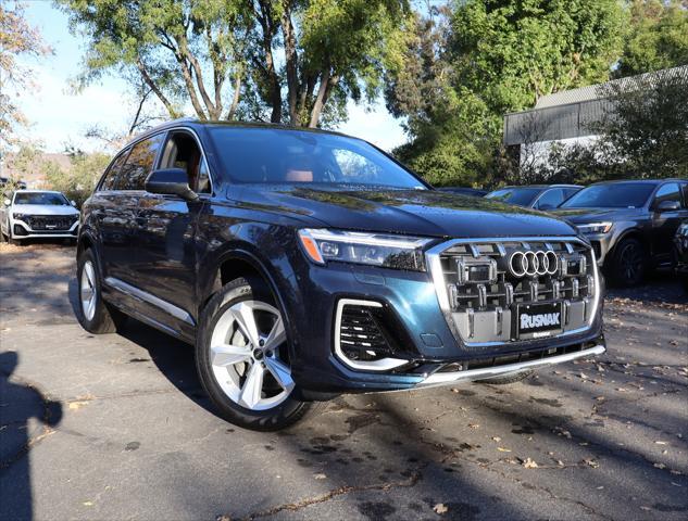 new 2025 Audi Q7 car, priced at $69,610