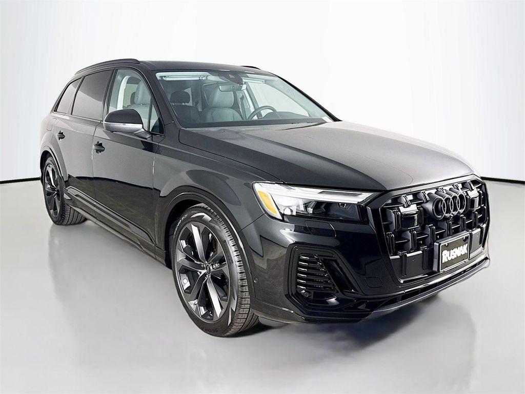 new 2025 Audi Q7 car, priced at $78,000